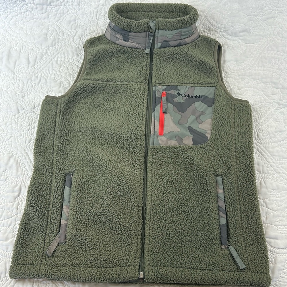 Columbia fleece vest women’s small